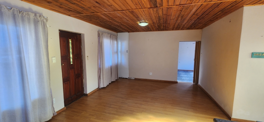 5 Bedroom Property for Sale in Dana Bay Western Cape